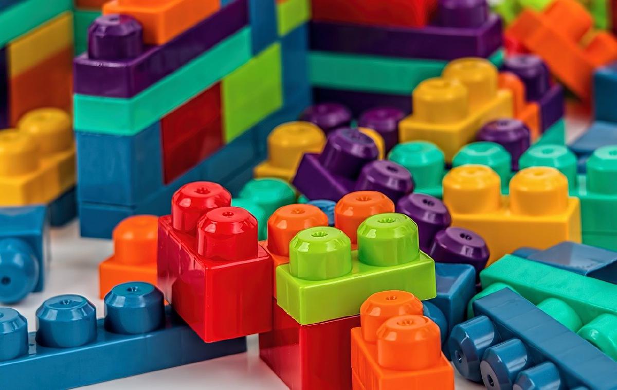 Deploying Kubernetes addons with Makefiles